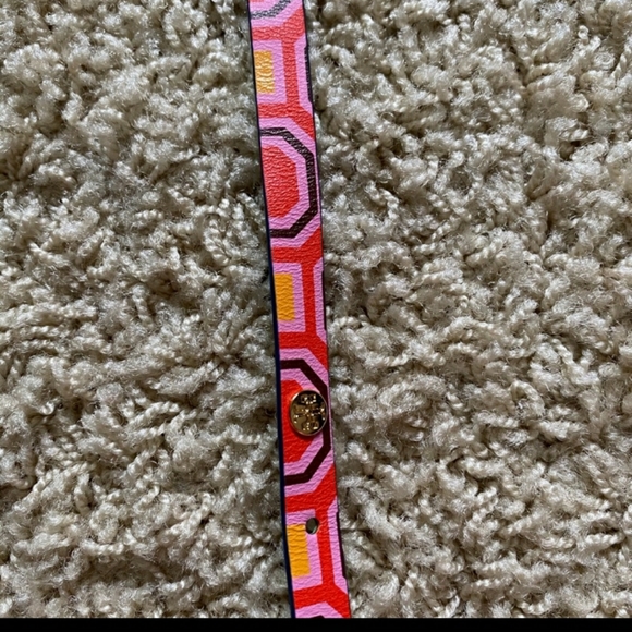 Brand New w/ Tag Tory Burch Leather Bracelet - Picture 3 of 10